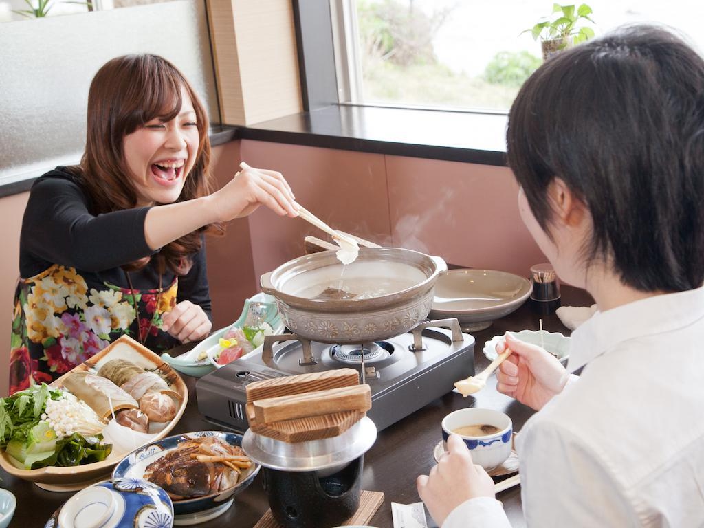 Hotel Wakayama Kada Onsen Kada Kaigetsu Esterno foto