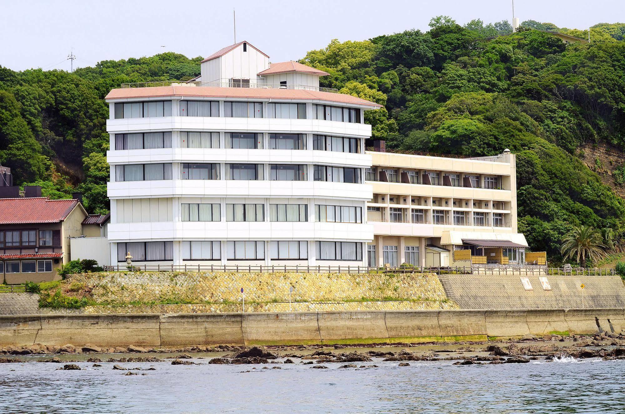 Hotel Wakayama Kada Onsen Kada Kaigetsu Esterno foto